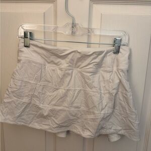 Lululemon pace rival skirt white size 6 (there are two)